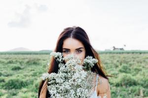 Bí quyết để con gái luôn  xinh đẹp trong mắt mọi người