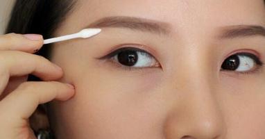 Bút kẻ chân mày dạng xăm được chị em yêu thích nhất hiện nay