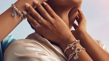 Địa chỉ bán vòng tay phong thủy Pandora đẹp nhất quận Hai Bà Trưng, Hà Nội