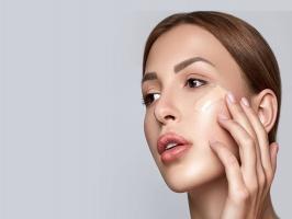 Loại kem nền tốt và phù hợp túi tiền sinh viên