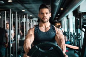 Vật dụng cần thiết nhất bạn nên chuẩn bị khi đến phòng tập gym