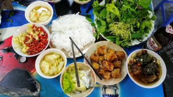 Quán bún chả siêu ngon ở Hà Nội