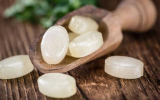 Kẹo ngậm ho, viêm họng hiệu quả từ thảo dược