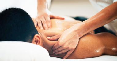 Địa chỉ xoa bóp, bấm huyệt chữa mất ngủ, mệt mỏi cơ thể tốt nhất Hà Nội