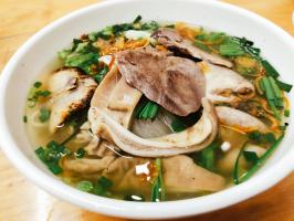 Quán ăn sáng ngon nhất Quận 5, TP. HCM