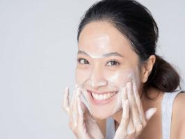 Sữa rửa mặt tốt nhất của Innisfree dành cho da dầu