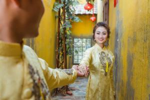 Địa chỉ cho thuê áo dài cưới hỏi đẹp nhất quận 2, TP. HCM