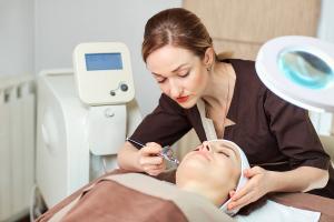 Bác sĩ da liễu giỏi nhất tại quận Hoàng Mai, Hà Nội