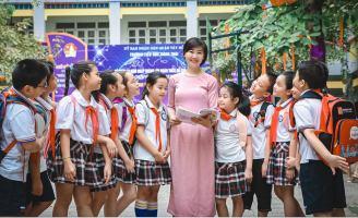 Bài văn viết về kỉ niệm thầy cô và mái trường hay nhất