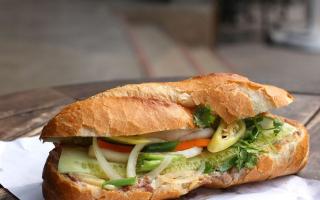 Quán bánh mì ngon nhất Quận 4, TP. HCM