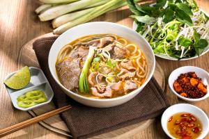 Quán bún bò Huế ngon ở TP. HCM