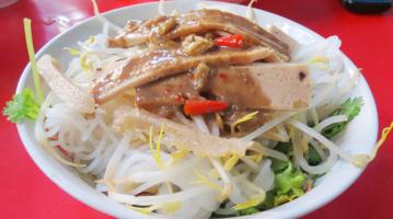 Quán bún mắm nêm ngon, nổi tiếng nhất tỉnh Thừa Thiên Huế