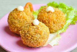 Cách làm bánh khoai tây đơn giản, thơm ngon nhất
