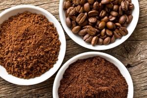 Công dụng bất ngờ của bã cà phê có thể bạn chưa biết