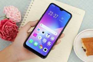 Chiếc smartphone giá rẻ có camera tốt để selfie dưới 4 triệu