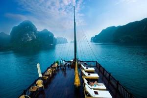 Du thuyền tốt nhất trên vịnh Hạ Long