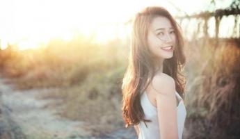 Đặc điểm có ở phụ nữ thu hút đàn ông nhất