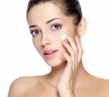 Kem dưỡng trắng da ban đêm tốt nhất hiện nay