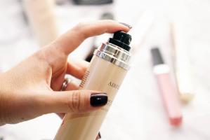 Kem lót dạng xịt được yêu thích nhất hiện nay
