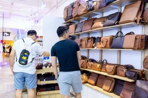Địa chỉ bán cặp da nam công sở đẹp và chất lượng nhất TP. Hồ Chí Minh