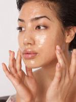 Loại dầu tẩy trang cho da khô tốt nhất hiện nay