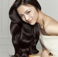 Cách làm dầu ủ giúp tóc mềm mượt từ thiên nhiên đơn giản
