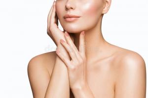 Sản phẩm kem điều trị sẹo thâm do mụn, sẹo bỏng và rạn da tốt nhất