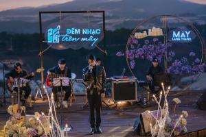 Quán cafe nghe nhạc live cực hút khách tại TP. Đà Lạt, Lâm Đồng