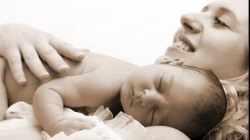Mẹo làm đẹp sau sinh hay nhất mà mẹ bầu cần biết