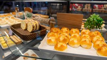 Món ăn vặt tại Aeon Mall Tân Phú, Sài Gòn
