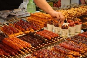 Món ăn vỉa hè hấp dẫn tại Đà Nẵng
