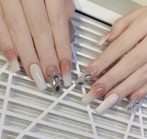 Tiệm làm nail đẹp và chất lượng nhất Long Thành, Đồng Nai