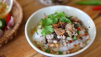 Quán bánh đúc nóng ngon nhất Hà Nội