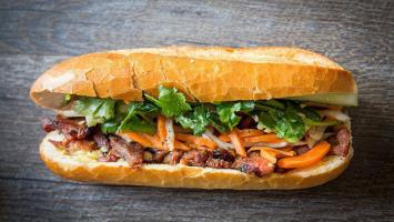 Quán bánh mì ngon nhất Quận 10, TP. HCM