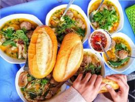 Quán bánh mì xíu mại ngon nhất TP. HCM