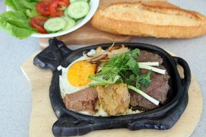 Quán bò né ngon nức tiếng Đà Nẵng