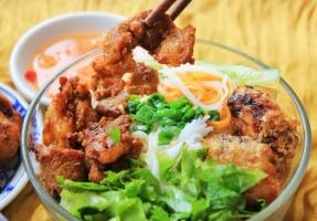 Quán bún thịt nướng ngon nhất ở Đà Nẵng