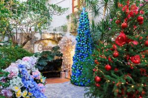Quán cafe trang trí Noel đẹp nhất tại Tp.HCM