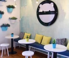 Quán cafe view đẹp nhất khu chung cư cũ Nguyễn Huệ, TP. HCM