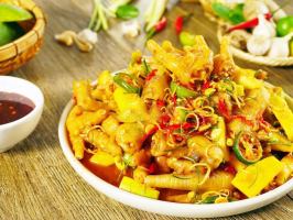 Quán chân gà sốt Thái, chân gà ngâm sả tắc ngon nhất Bình Dương