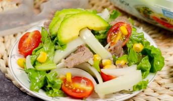 Món salad bơ ngon miệng, dễ thực hiện tại nhà.