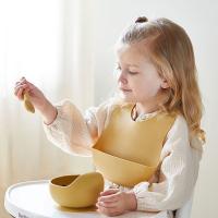 Sản phẩm yếm ăn dặm cho bé tốt nhất trên thị trường hiện nay
