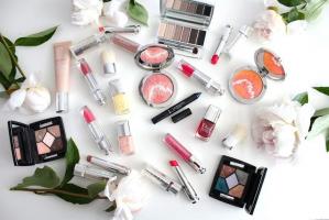 Shop mỹ phẩm uy tín và chất lượng nhất Quận 7, TP. HCM