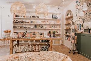 Shop quà tặng đẹp nhất quận Phú Nhuận, TP. HCM