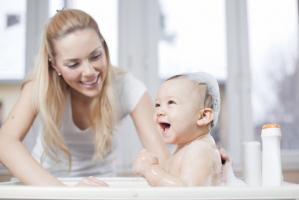 Loại sữa tắm cho bé sơ sinh có da nhạy cảm được bà mẹ Việt tin dùng