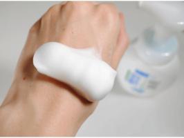 Sữa tắm khô cho mẹ sau sinh tốt nhất hiện nay
