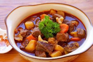 Món ăn lợi sữa bổ dưỡng nhất cho mẹ sau sinh mổ