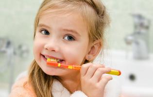 Thương hiệu kem đánh răng cho bé được ưa chuộng nhất hiện nay