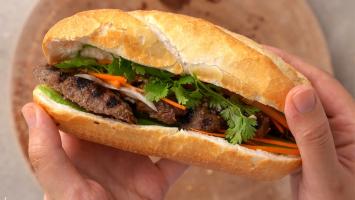 Quán bánh mì ngon nhất Quận 7, TP. HCM