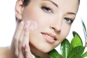 Loại kem trị thâm, sẹo, mụn được tin dùng nhất hiện nay